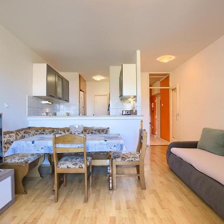 Apartment Stefan Pula Buitenkant foto