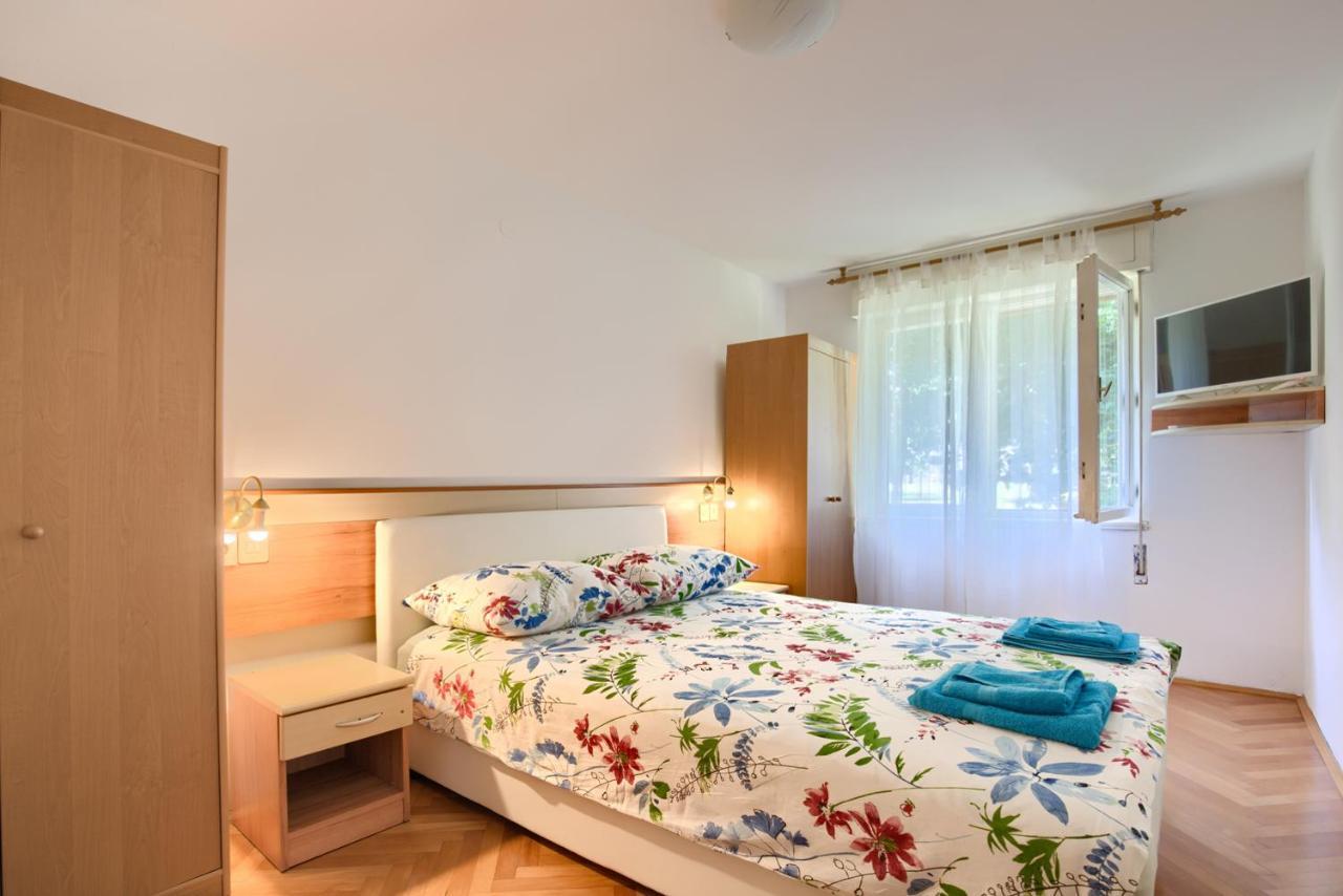 Apartment Stefan Pula Buitenkant foto