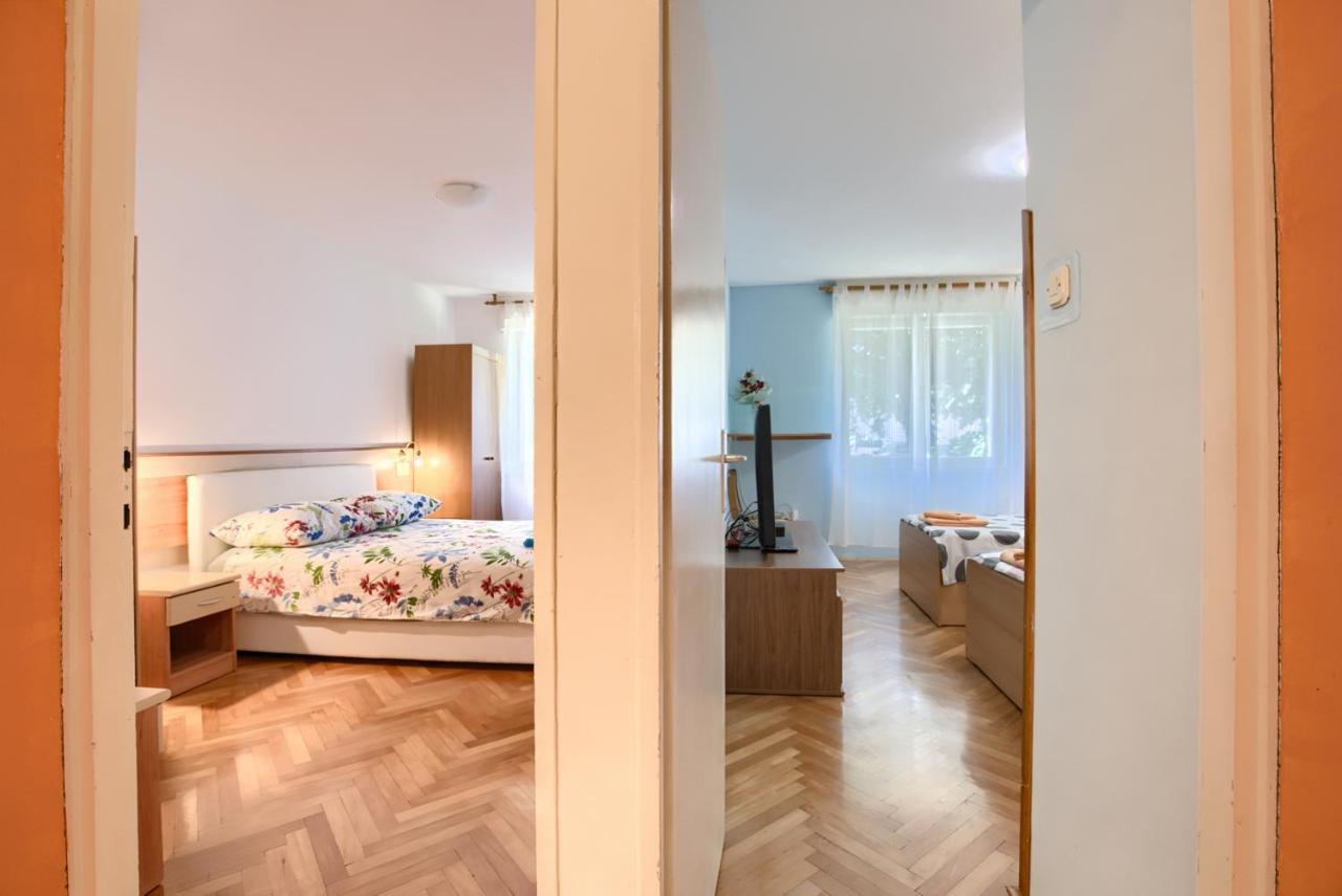 Apartment Stefan Pula Buitenkant foto
