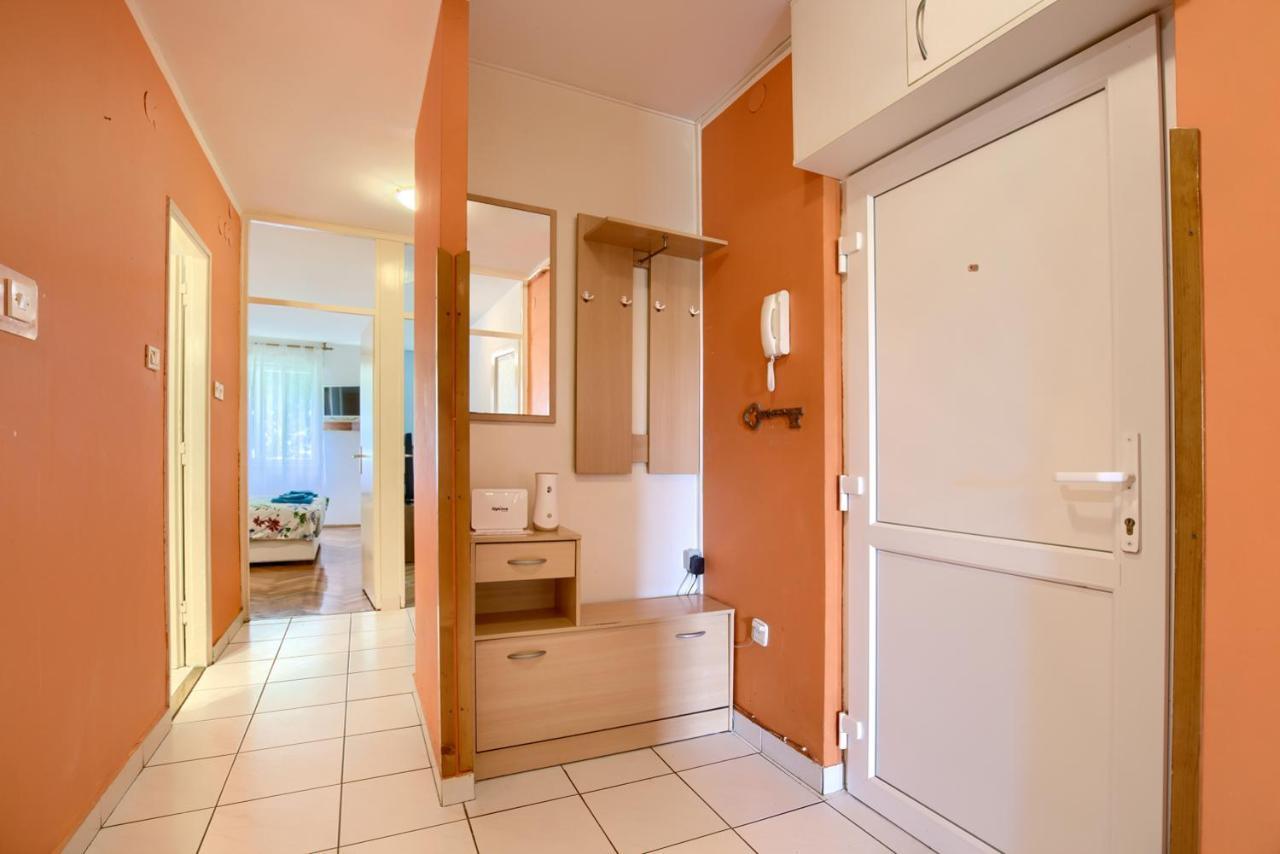 Apartment Stefan Pula Buitenkant foto